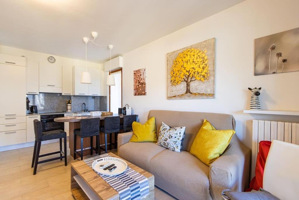 Wraparound Lake Views Bellavista Residence Campione dʼItalia Exterior foto